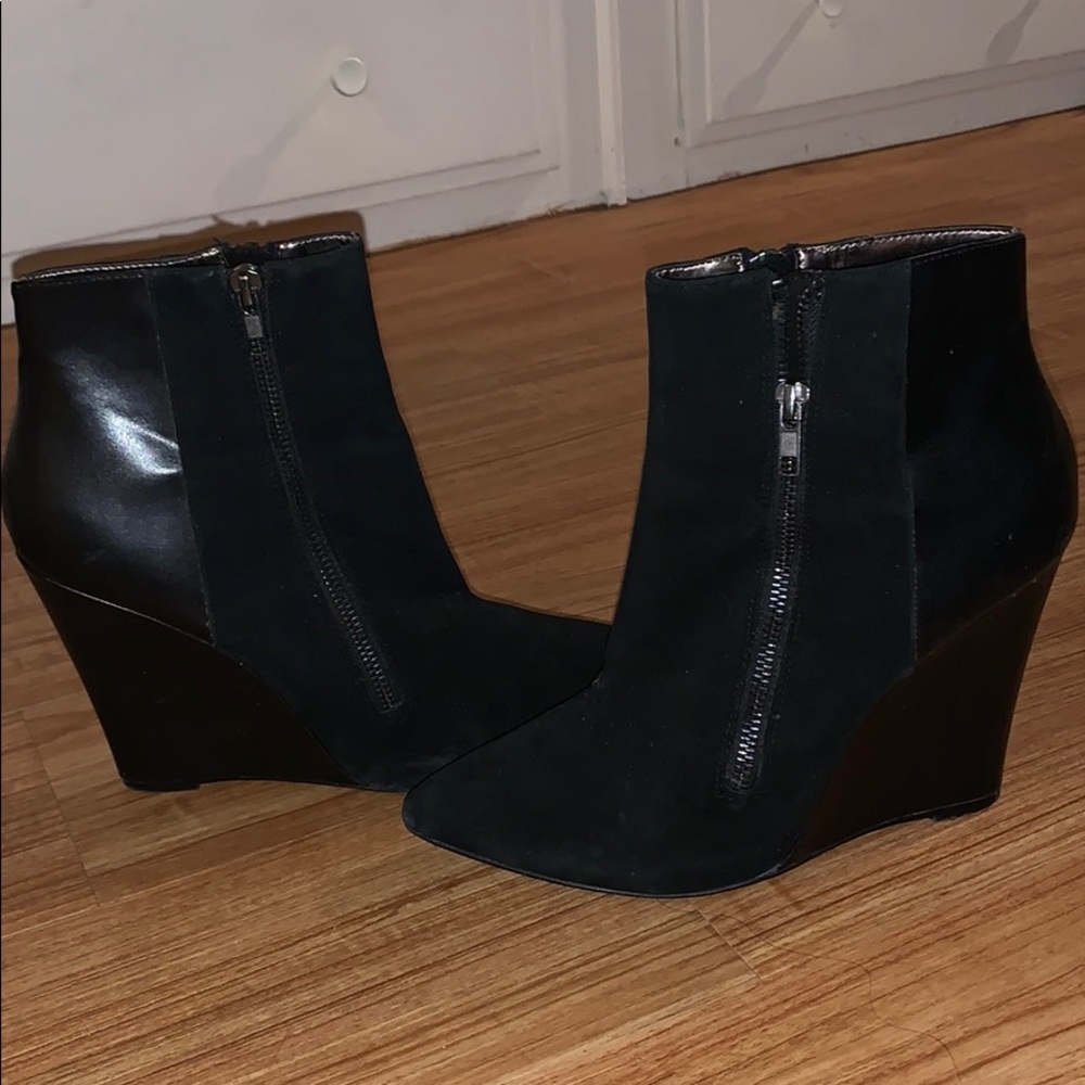 Steve Madden bootie